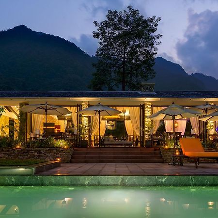 The Pavilions Himalayas The Farm Pokhara Exterior foto
